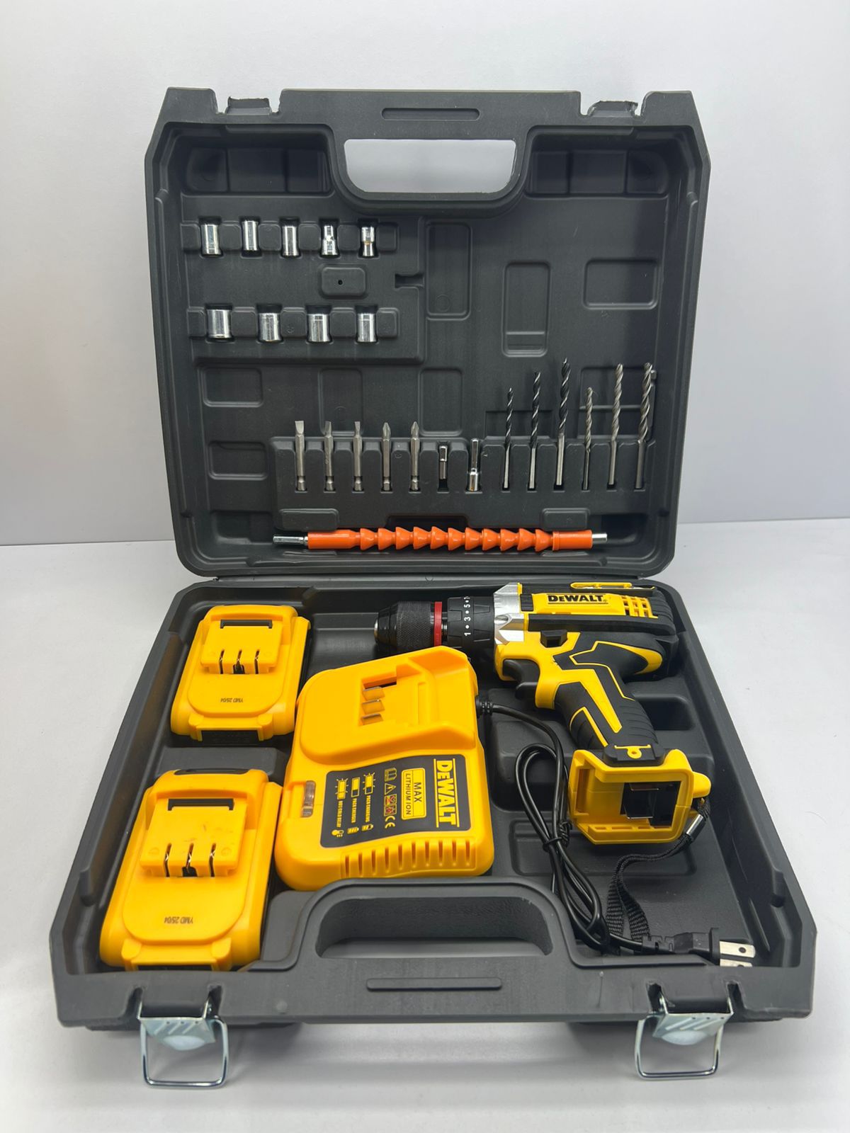 Taladro Dewalt percutor 68V
